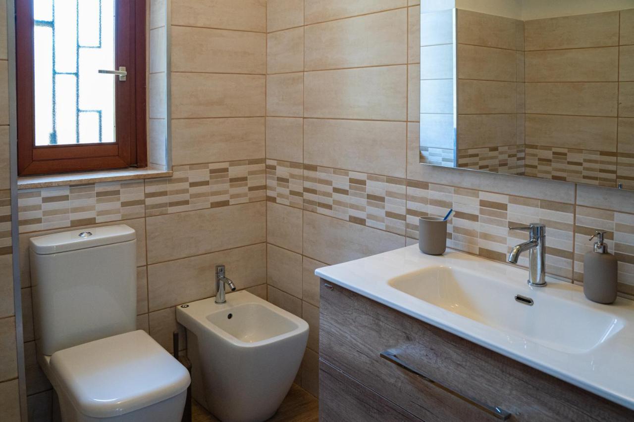 Elegant Apartment In Residence With Pool Acireale Exteriör bild