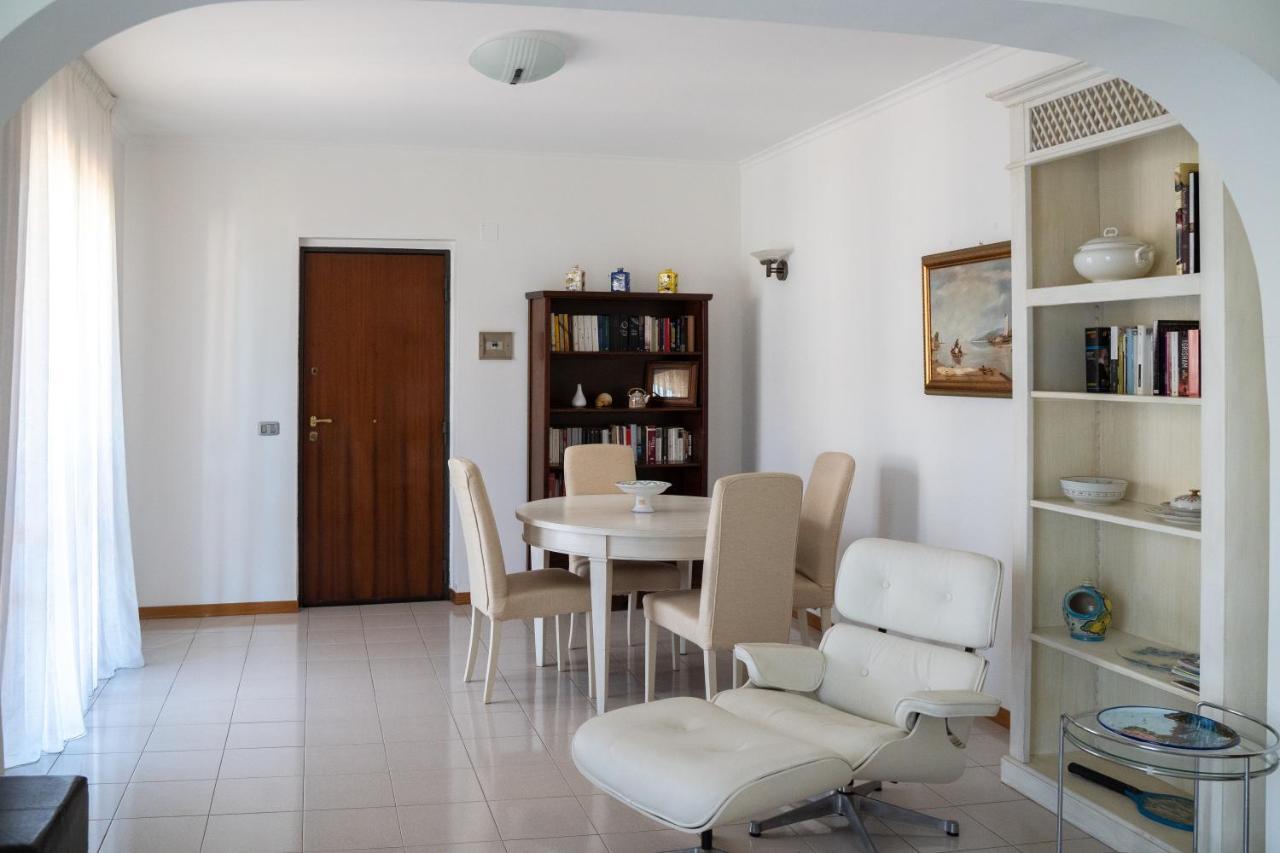 Elegant Apartment In Residence With Pool Acireale Exteriör bild