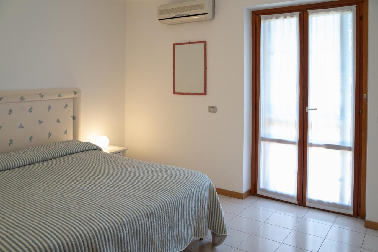 Elegant Apartment In Residence With Pool Acireale Exteriör bild
